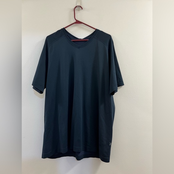 17. Lululemon Mens “Metal Vent Tech” Short Sleeve Tee - Picture 13 of 13
